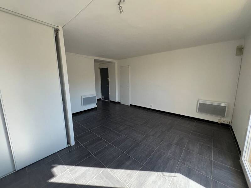 Maison à louer, 54m², MARSEILLE 14E