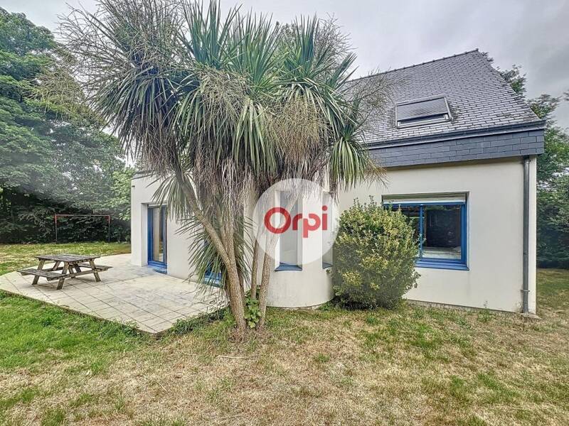 Maison à louer, 150m², QUESTEMBERT