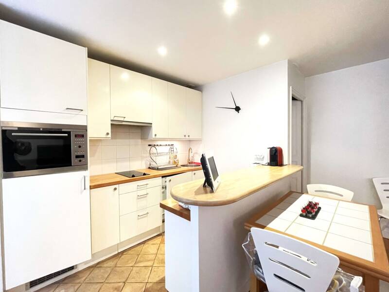 Maison à louer, 55m², PARIS 16E