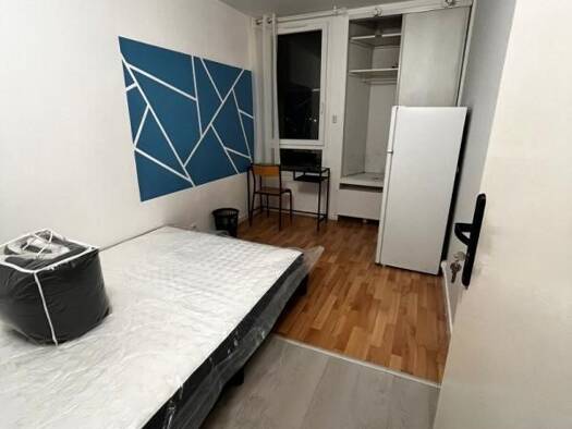 Colocation à louer - logement étudiant 390 € 1 pièce 9 chambres 10 m² dès le 13/04/2026 Nouveaux Horizons-Coudrays Élancourt 78990