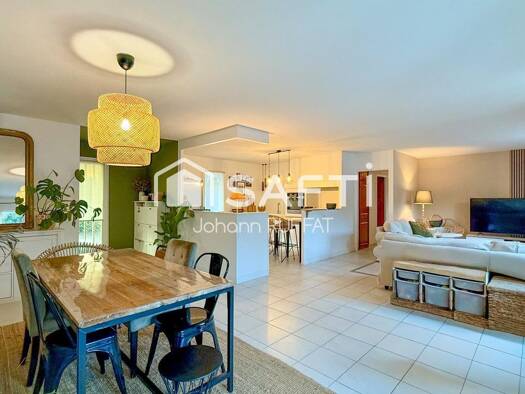 Maison de plain-pied à vendre 350 000 € 6 pièces 4 chambres 136 m² 1 000 m² de terrain Arsac 33460