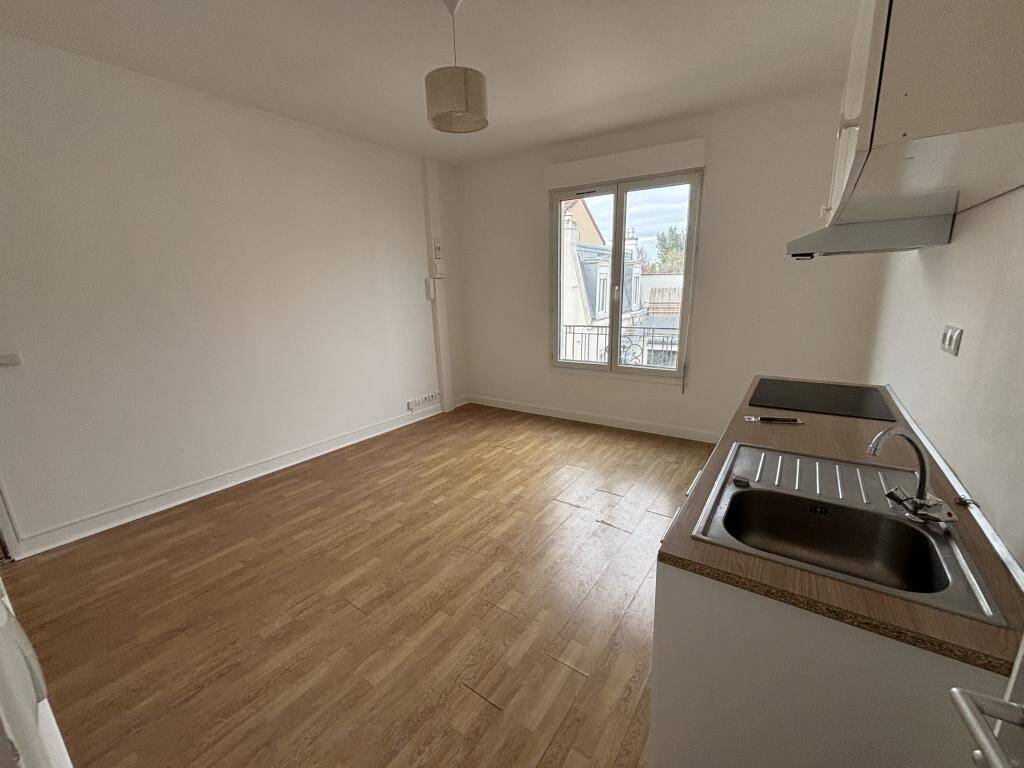 Maison à louer, 25m², NANTERRE