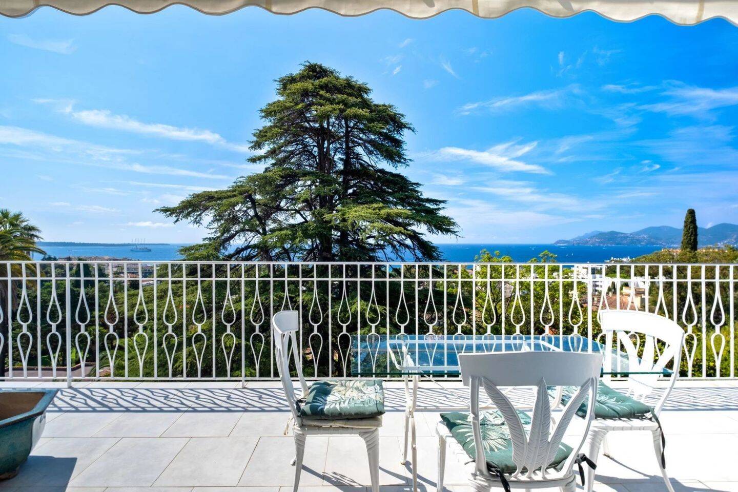 Maison à louer, 126m², CANNES