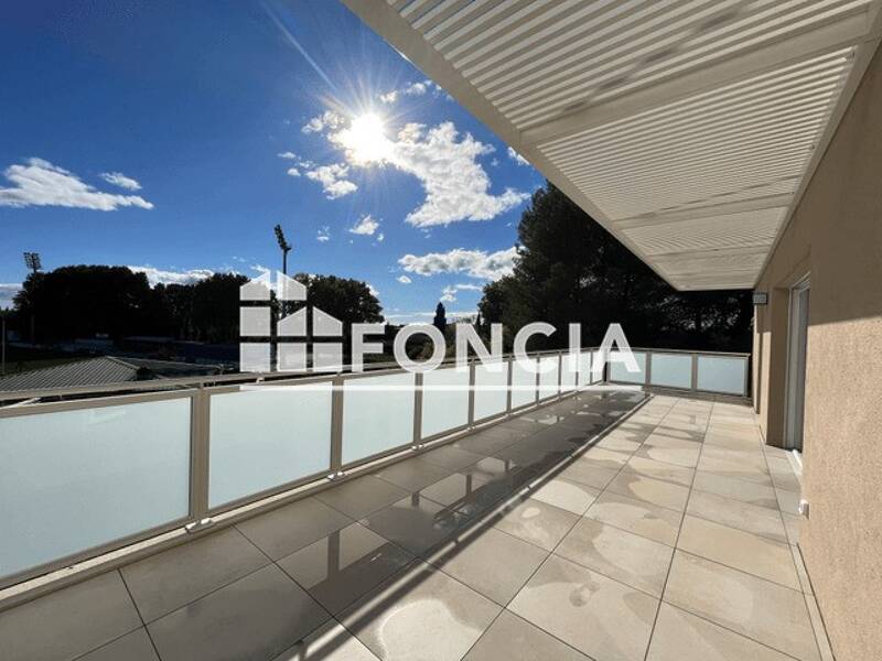 Maison à louer, 81m², NIMES