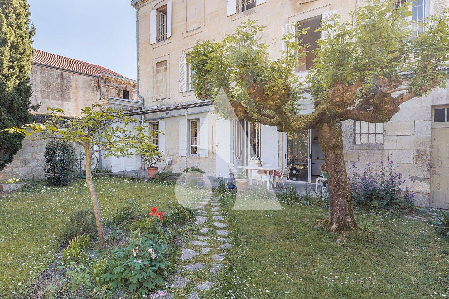 Maison à vendre, 405m², LIBOURNE