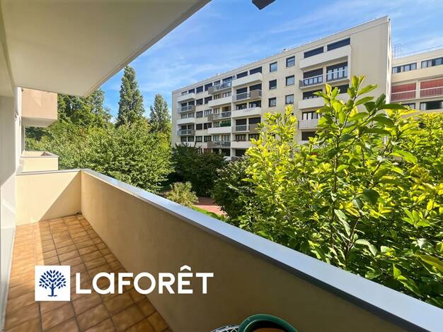 Appartement à vendre 144 000 € 2 pièces 1 chambre 49 m² Étage 2/6 Val d'Athis Athis-Mons 91200