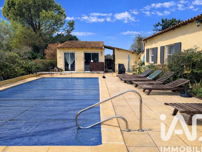 Maison à vendre, 210m², LE THOR