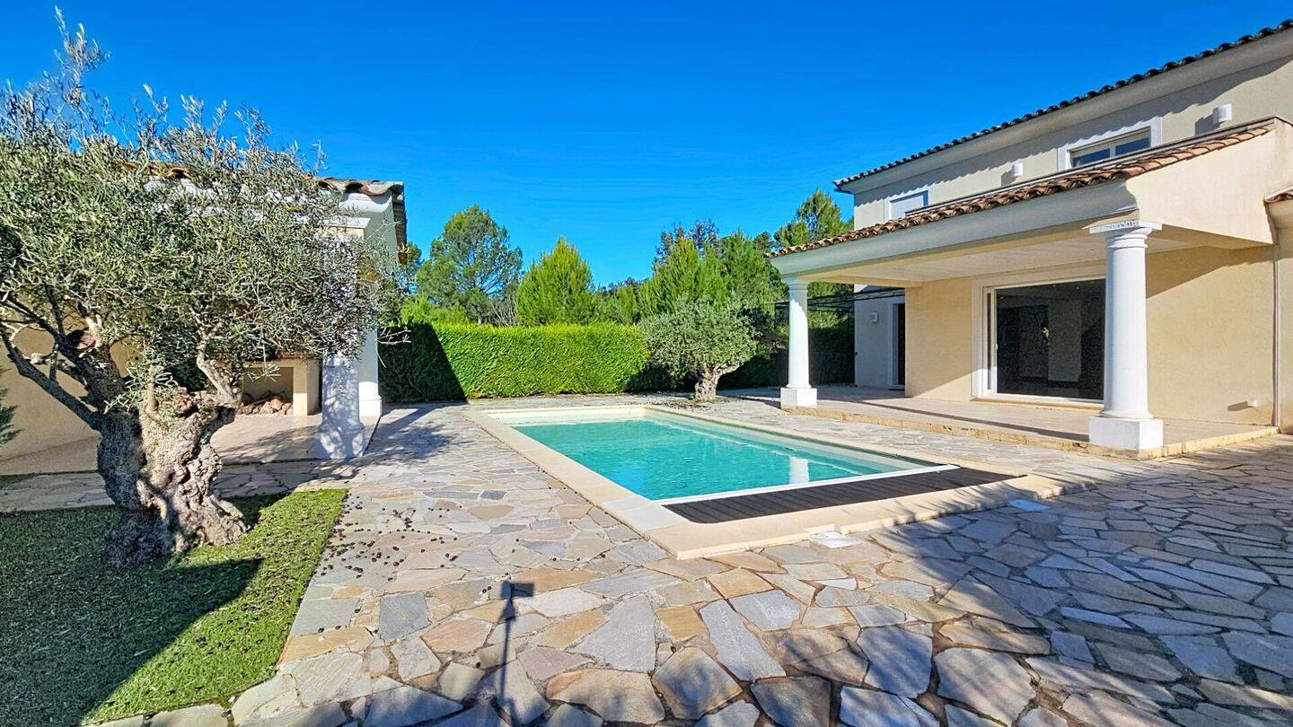 Maison à vendre, 185m², LE THORONET