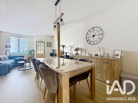 Maison à vendre 259 000 € 4 pièces 3 chambres 110 m² 250 m² de terrain Est Pérenchies 59840