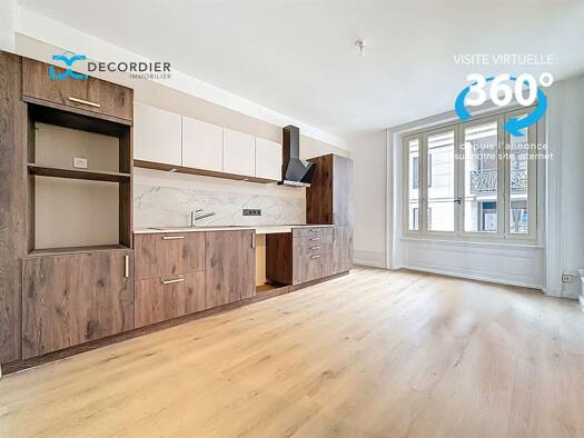 Appartement à vendre 420 000 € 4 pièces 3 chambres 86,37 m² Étage 2/4 Bord du Lac Évian-les-Bains 74500