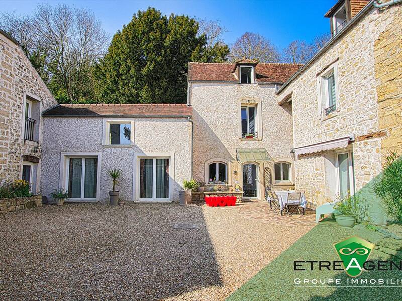 Maison à vendre, 343m², JUZIERS