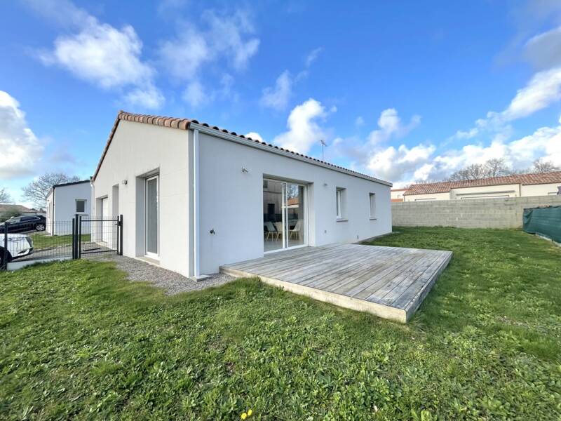 Maison à louer, 87m², LANDEVIEILLE