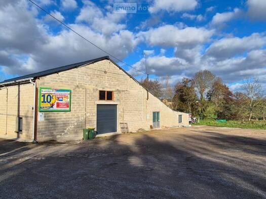 Local commercial à vendre 267 800 € 520 m² de surface de vente Cherré-Au 72400