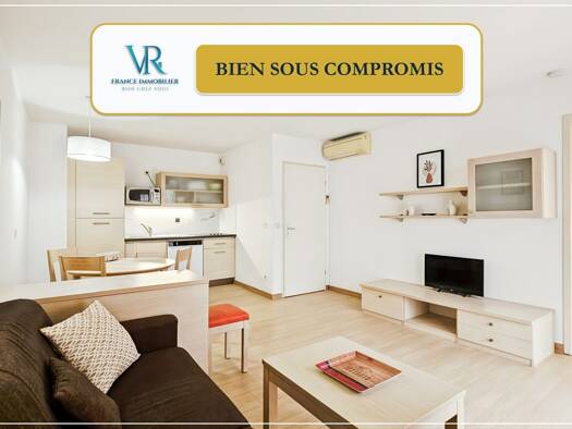 Appartement à vendre 240 000 € 2 pièces 1 chambre 43 m² Étage 1/3 Divonne-les-Bains 01220