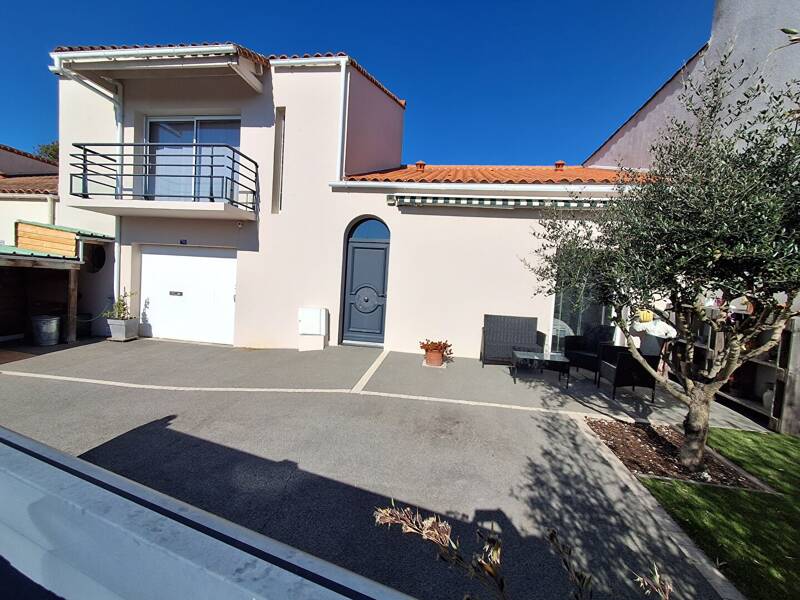 Maison à vendre, 101m², LA ROCHE SUR YON