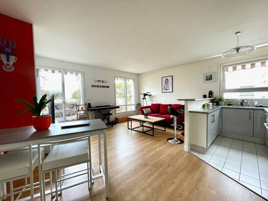Appartement à vendre 249 000 € 2 pièces 1 chambre 57 m² Étage 2/2 Centre Montmorency Centre Montmorency 95160