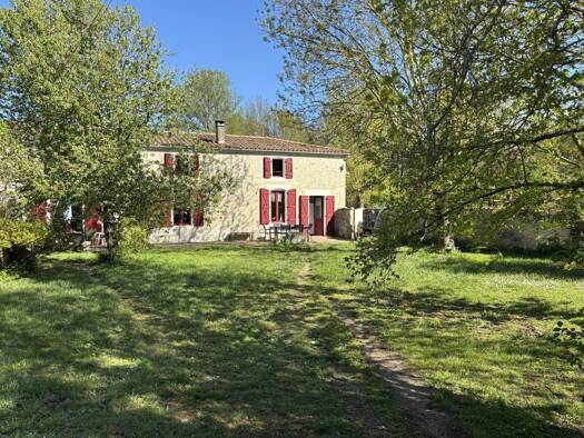 Maison à vendre 289 000 € 5 pièces 4 chambres 170 m² Val-du-Mignon 79210