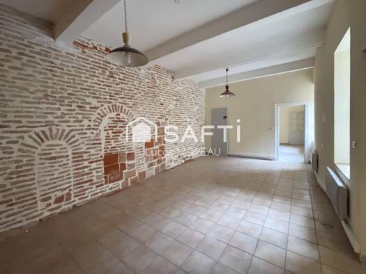 Appartement à vendre 114 000 € 5 pièces 3 chambres 100 m² Étage 1/3 Centre Ville Montauban 82000