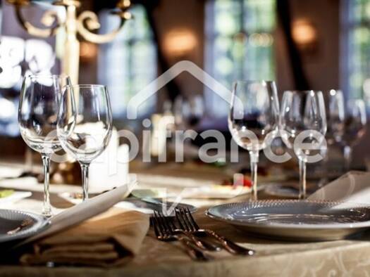 Restaurant à vendre Fonds de commerce 220 000 € 140 m² d'espace de restauration Glières-Val-de-Borne 74130