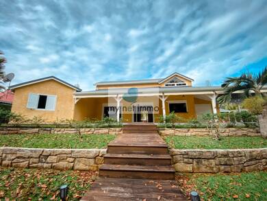 Villa à vendre 499 500 € 5 pièces 4 chambres 168 m² 1 224 m² de terrain Petit Bourg 97170