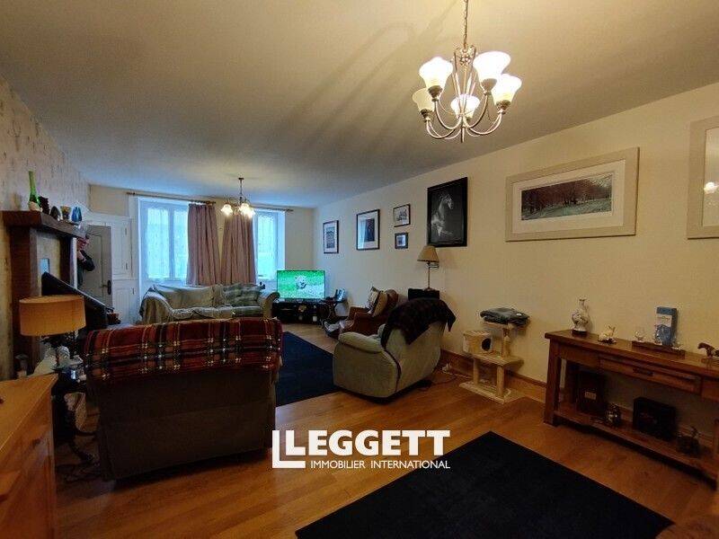 Maison à vendre, 142m², SAINT LEGER MAGNAZEIX