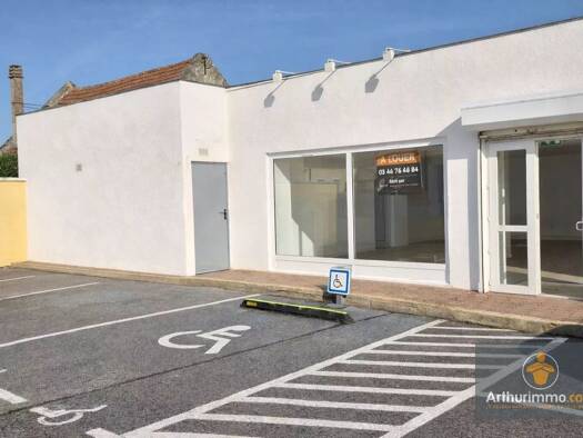 Local commercial à louer 950 € Thourotte 60150