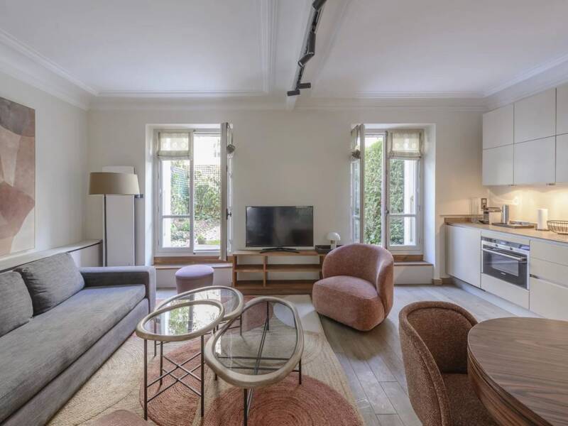 Maison à louer, 47m², PARIS 16E