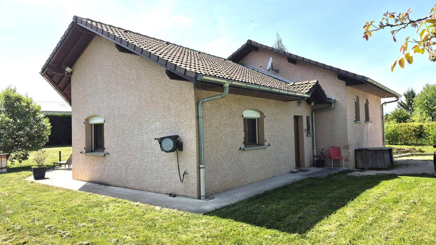 Maison à vendre, 100m², SAINT PIERRE EN FAUCIGNY