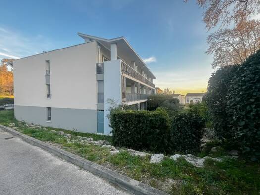 Appartement à vendre 209 000 € 3 pièces 2 chambres 62 m² 2ème étage Saint Joseph Marseille 14ème arrondissement 13014