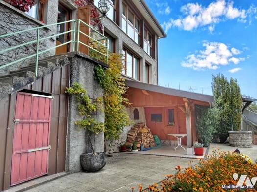 Maison à vendre 745 000 € 6 pièces 3 chambres 180 m² 698 m² de terrain Gex 01170