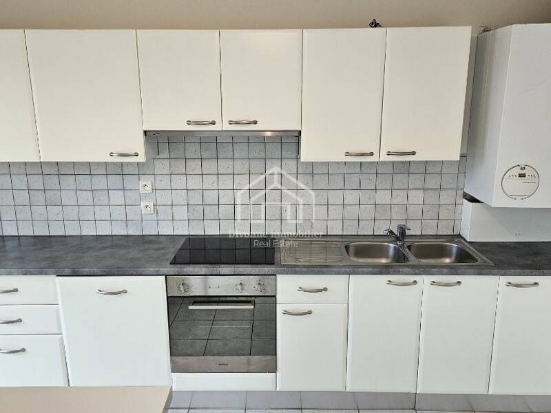 Maison à louer, 92m², DIVONNE LES BAINS