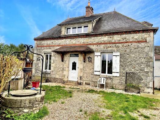 Maison à vendre 99 000 € 6 pièces 4 chambres 100 m² 307 m² de terrain La Bussière 45230