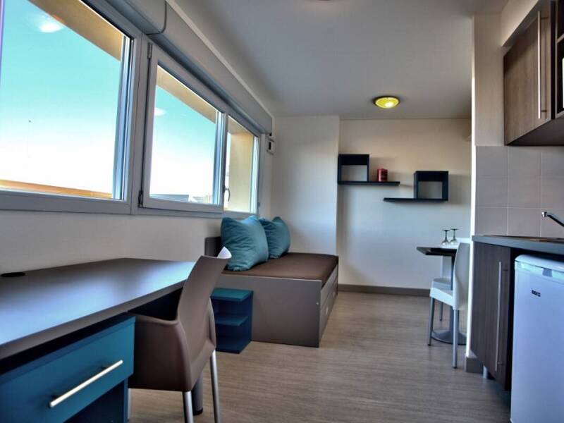 Maison à louer, 18m², MARSEILLE 7E