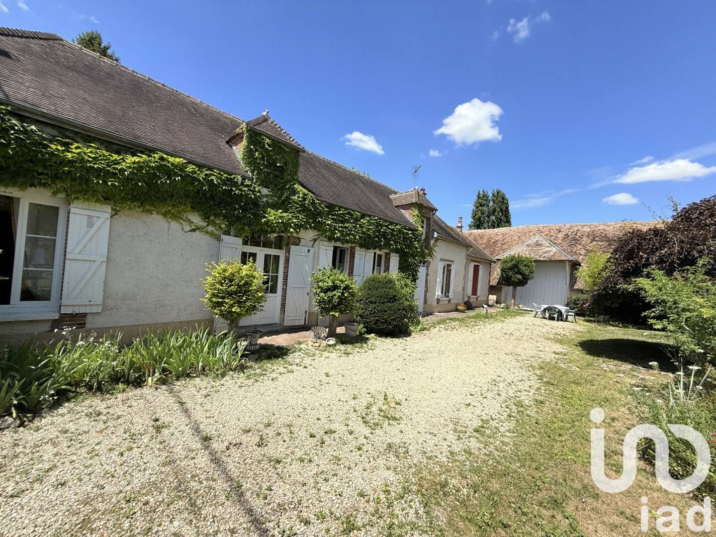 Maison à vendre, 137m², MAIZIERES LA GRANDE PAROISSE