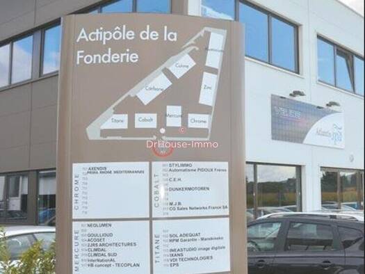 Espace bureau à vendre 175 000 € 76 m² de bureaux Cailloux-sur-Fontaines 69270