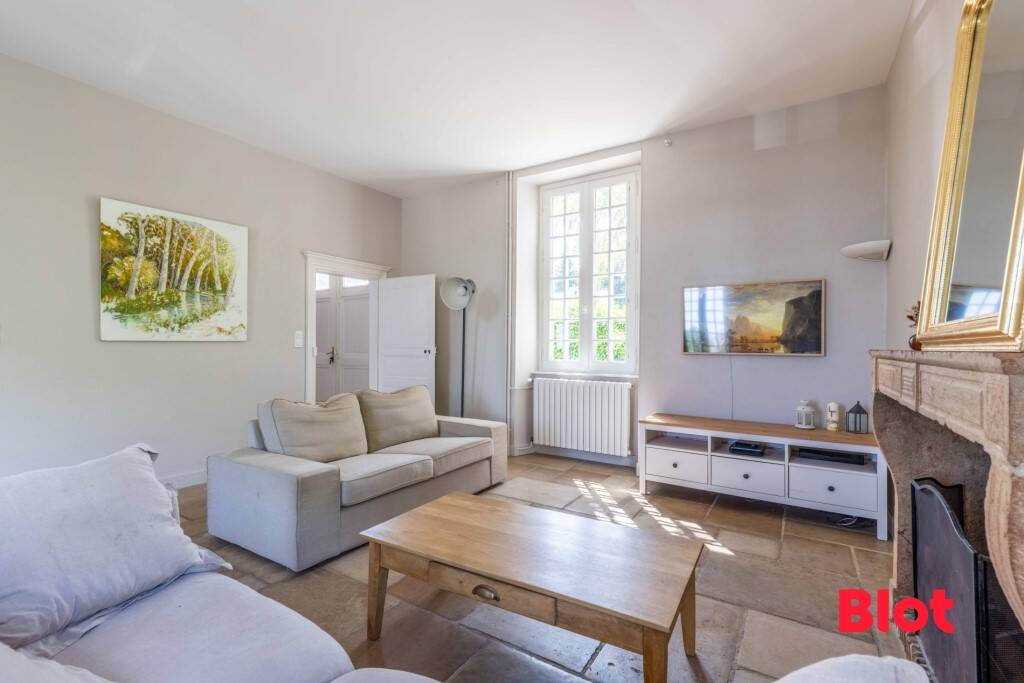 Maison à vendre, 220m², LOUVIGNE DE BAIS