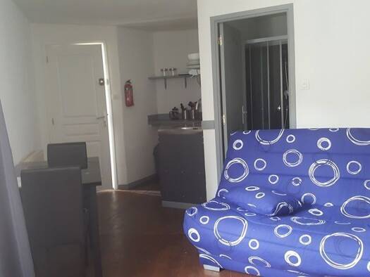 Appartement à louer - logement étudiant 329 € 1 pièce 18,25 m² 1er étage dès le 28/08/2026 Sud La Souterraine 23300