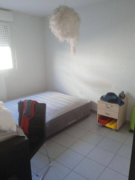 Maison à louer, 11m², LA SEYNE SUR MER
