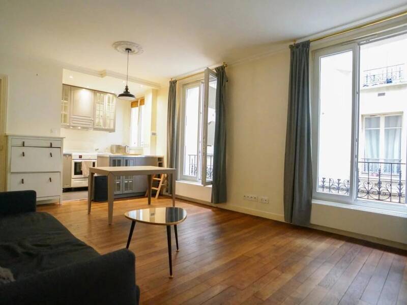 Maison à louer, 42m², PARIS 18E