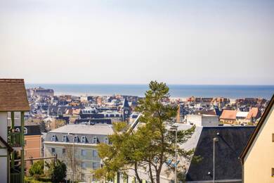 Maison à vendre 1 248 000 € 7 pièces 6 chambres 176 m² 471 m² de terrain Trouville-sur-Mer 14360