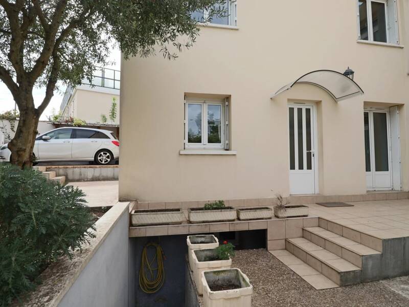 Maison à vendre, 77m², SURESNES