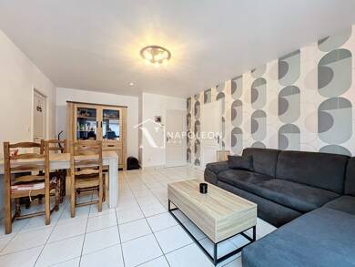 Appartement à vendre 180 000 € 3 pièces 2 chambres 71,4 m² RDC/3 Ennequin Loos 59120