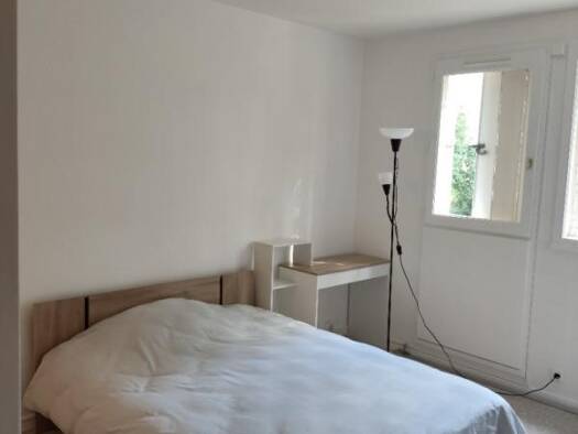 Colocation à louer 500 € 1 pièce 3 chambres 10 m² Étage 1/1 Clairieres Verneuil-sur-Seine 78480