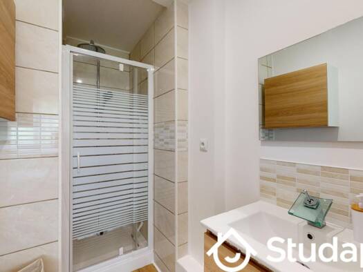 Appartement à louer 420 € 1 pièce 1 chambre 42 m² 1er étage Côte Est-Soquence Le Havre 76600