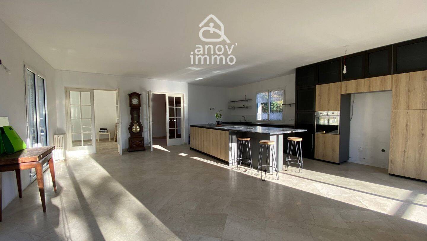 Maison à vendre, 185m², TARARE