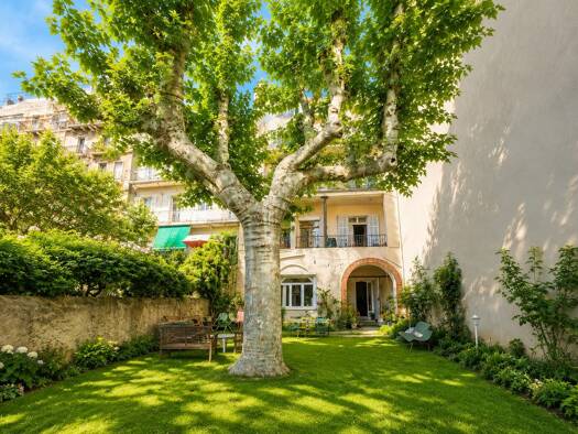 Duplex à vendre 570 000 € 6 pièces 4 chambres 167 m² RDC/4 Cinq Avenues Marseille 4ème arrondissement 13004