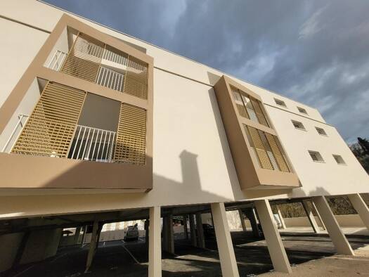 Appartement à louer - Première occupation 740 € 3 pièces 2 chambres 59,4 m² 2ème étage Croix de Poumeyrac Béziers 34500