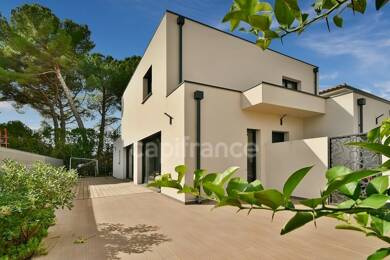Maison à vendre - Neuf 399 000 € 5 pièces 4 chambres 140 m² 300 m² de terrain Aniane 34150