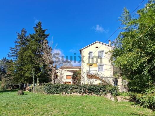 Ferme à vendre 389 000 € 16 pièces 8 chambres 214 m² 8 000 m² de terrain Saint-Florent-sur-Auzonnet 30960