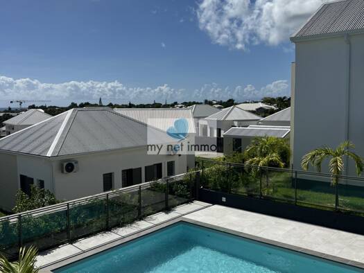 Appartement à vendre 290 000 € 2 pièces 1 chambre 50,3 m² RDC/1 Saint-François 97118